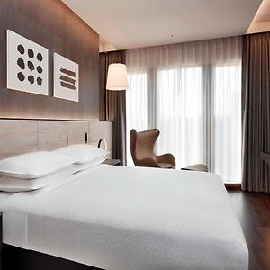 Habitación Estándar con Cama Queen